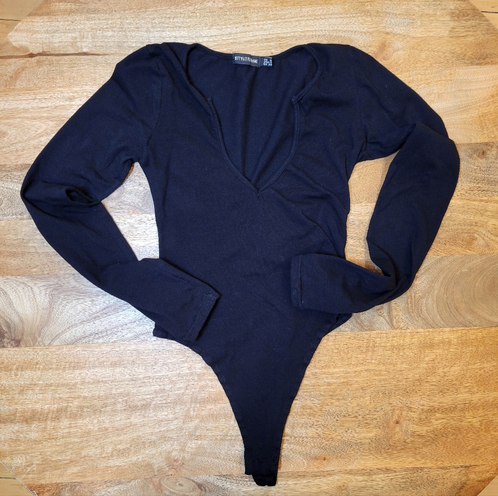 PrettyLittleThing Black Long Sleeve Bodysuit